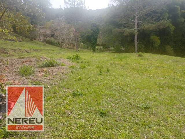 Venda em Centro - Juquitiba