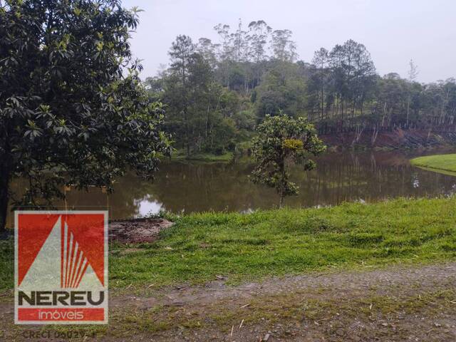 Venda em Centro - Juquitiba